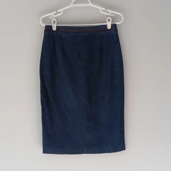 Boden Blue Denim Pencil Midi Skirt Purple Waistband Detail Lined Size 6L