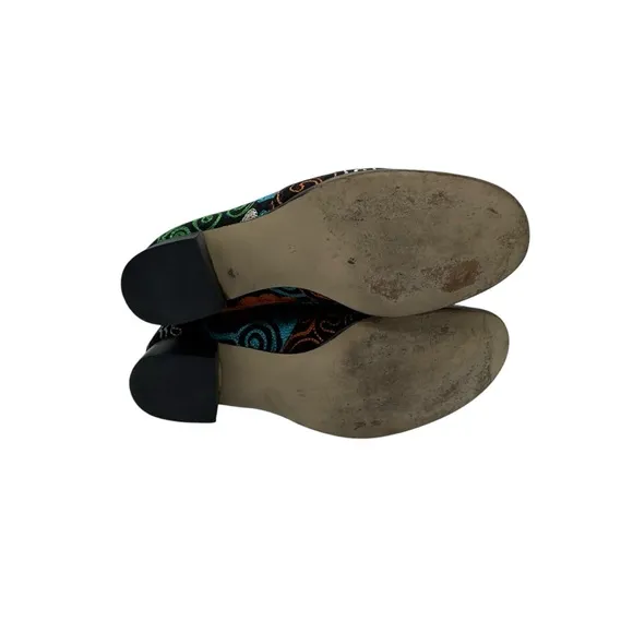Boho Floral Embroidered Black Velvet Ankle 1.5&quot; Heeled Boots Sz 41 (US 9.5)