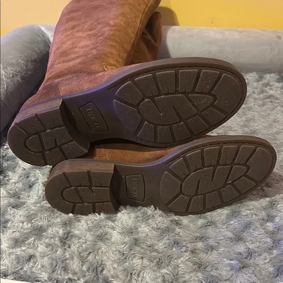Born Borman Tall Boots Brown Suede size 8.5
