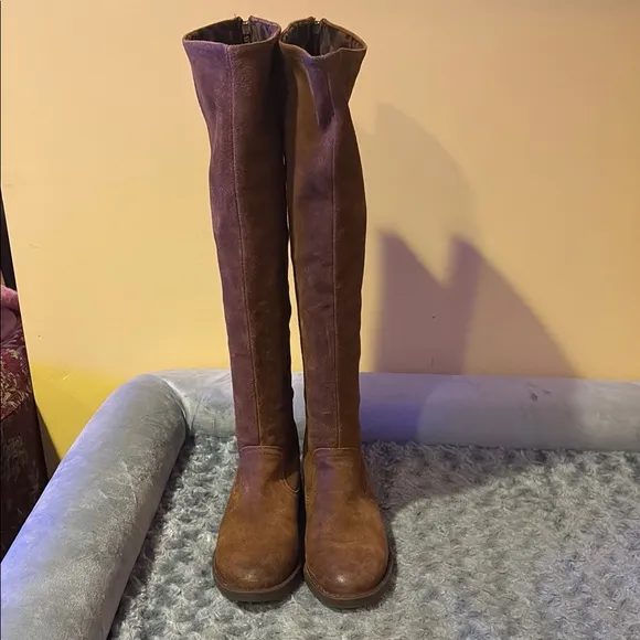 Born Borman Tall Boots Brown Suede size 8.5