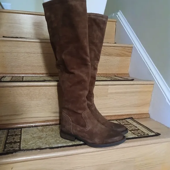 Born  Britton Over The Knee Tall Leather Boots Size 6 for Wom…