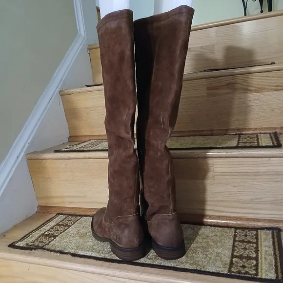 Born  Britton Over The Knee Tall Leather Boots Size 6 for Wom…