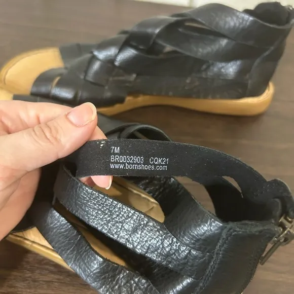 Born IWA Woven Sandals, size 7.