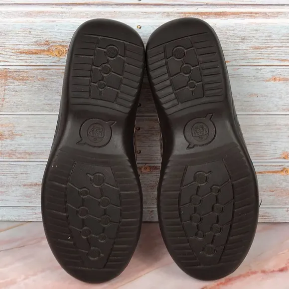 Born Lex Brown Slip-On Loafers Size 8