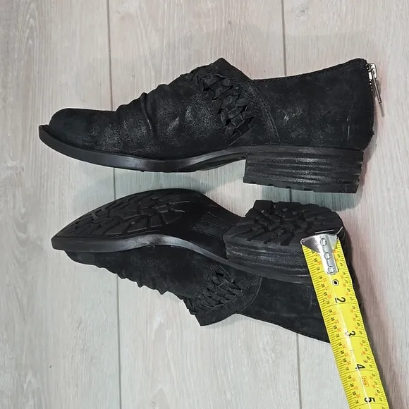 Born Women Katharina Distressed Leather Ankle Shoes boots sz 8.5M