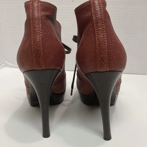 BOTTEGA  VENETA  LADIES PLATFORM HEELS made in ITALY