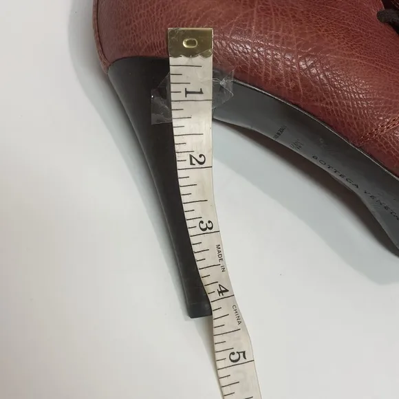 BOTTEGA  VENETA  LADIES PLATFORM HEELS made in ITALY