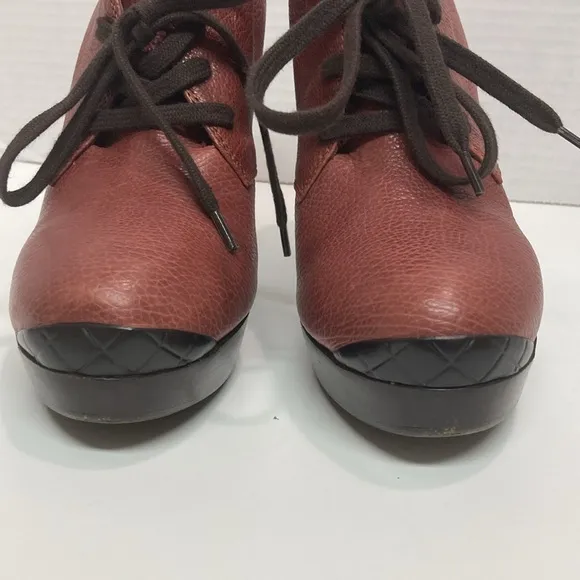 BOTTEGA  VENETA  LADIES PLATFORM HEELS made in ITALY