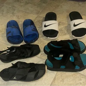Boys 4 Pair Sandal Bundle Size 1Youth
