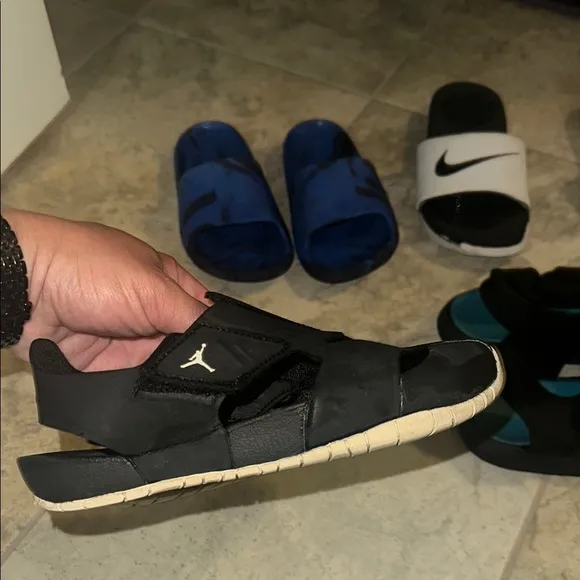 Boys 4 Pair Sandal Bundle Size 1Youth