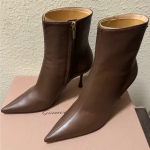 Brand New - Gianvito Rossi Brown Leather Ankle Boots