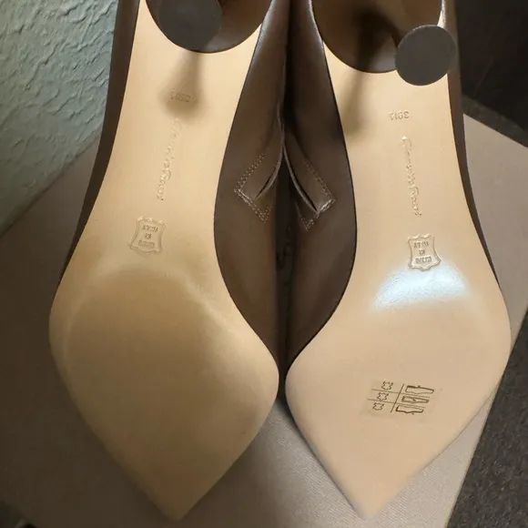 Brand New - Gianvito Rossi Brown Leather Ankle Boots