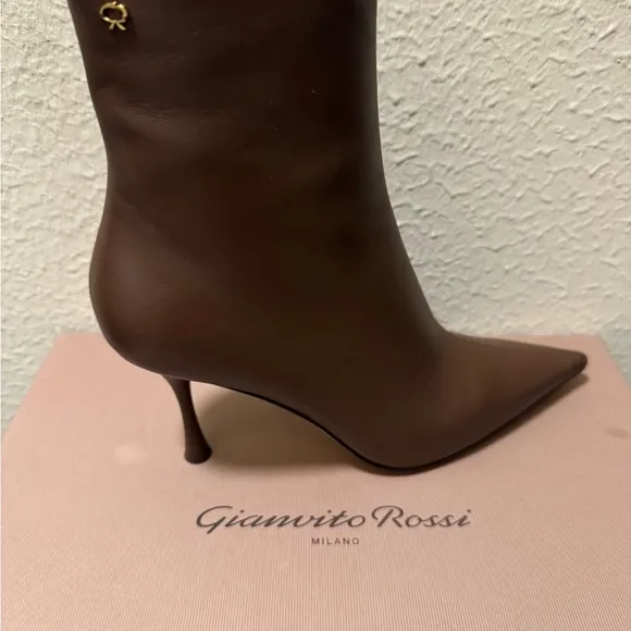 Brand New - Gianvito Rossi Brown Leather Ankle Boots