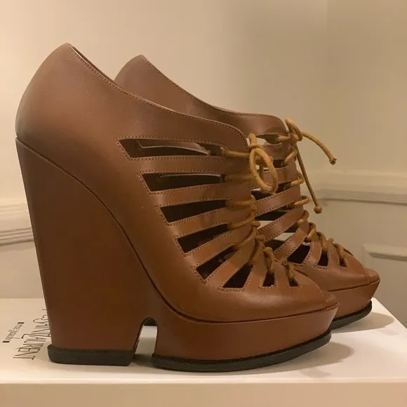 BRAND NEW YSL Hortense Leather Wedge