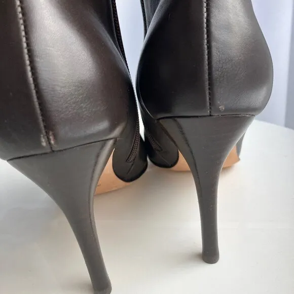 Brooks Brothers Tall Brown leather Womens high heel boots SZ 9.5 M