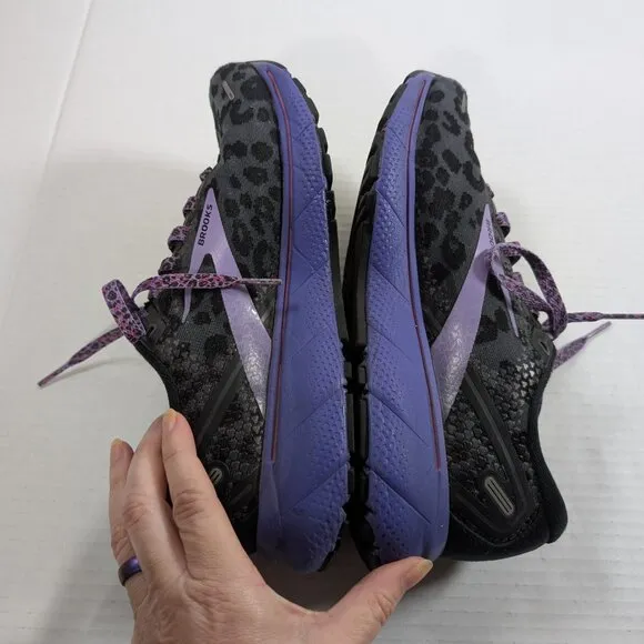 Brooks Ghost 14 Cheetah Print Purple Shoe Women size 8