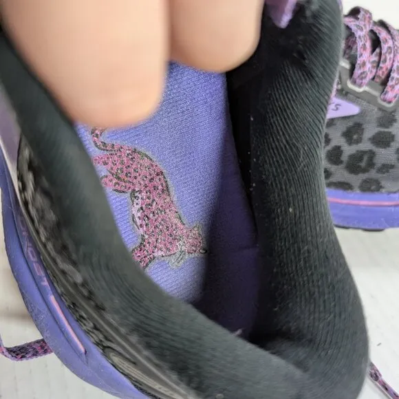 Brooks Ghost 14 Cheetah Print Purple Shoe Women size 8