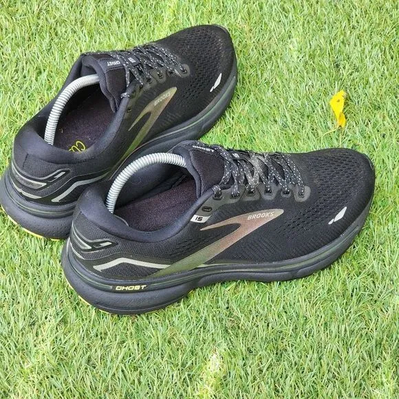 BROOKS GHOST 15 - Women's Athletic Shoes - SIZE 8.5B