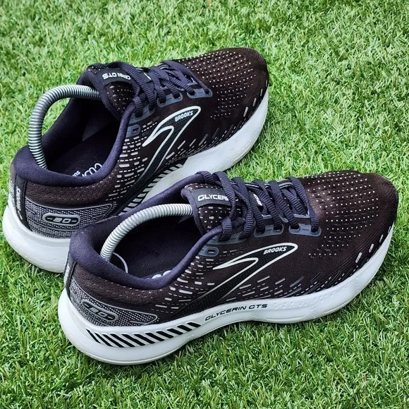BROOKS GLYCERIN GTS 20 - Womens Athletic Shoes- SIZE 8.5B