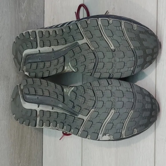Brooks Womens Beast 18 Athletic Running Sneakers shoes sz 14 Medium D