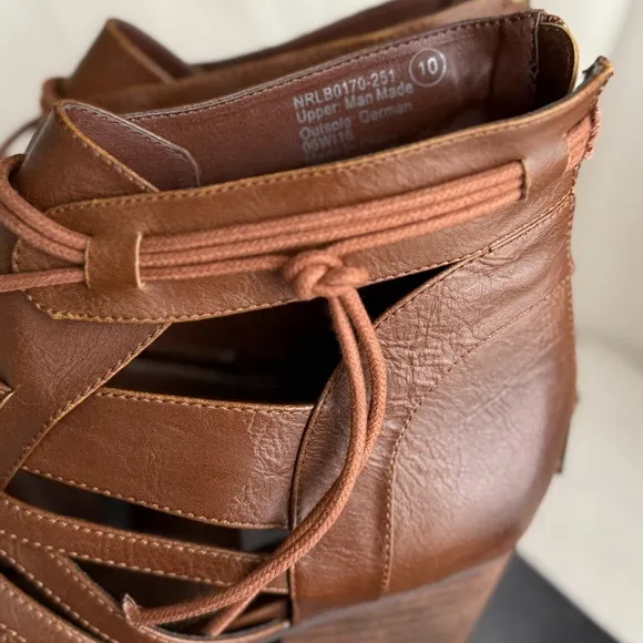 Brown cognac Strappy Women's Ankle Booties