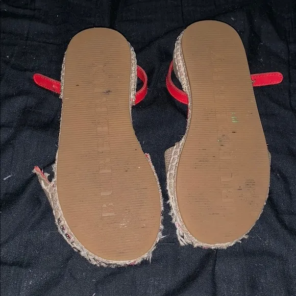Burberry  Girl Sandals
