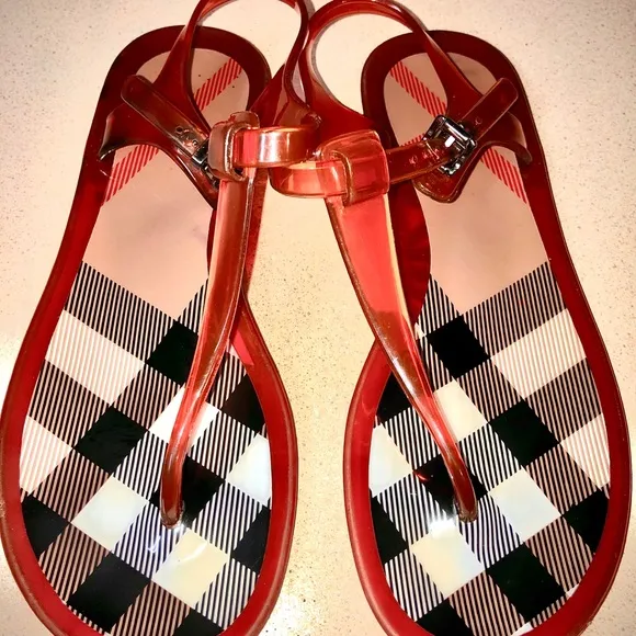 Burberry jelly sandals