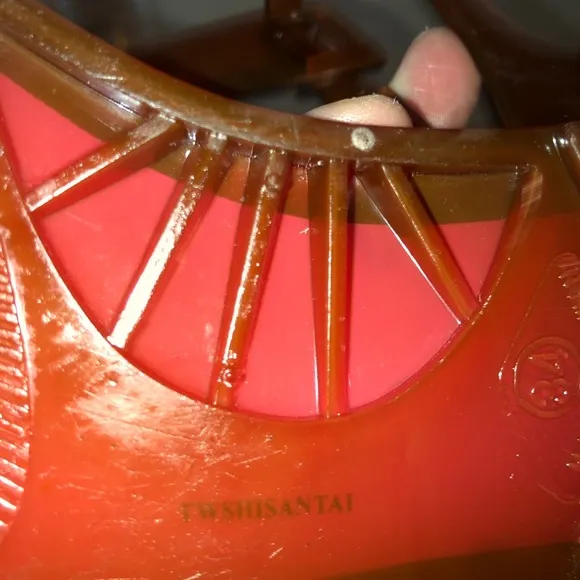Burberry jelly sandals