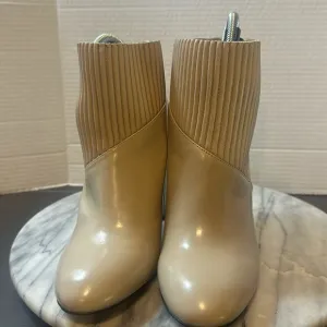 Calvin Klien ankle boots