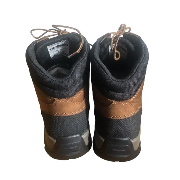 Carhartt men 6 inch waterproof work boots Sz 9M New In Box CME6047
