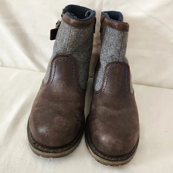 Caterpillar Leather Wool Ankle Boots Work Utility Buckle Brown Gray Size 5.5