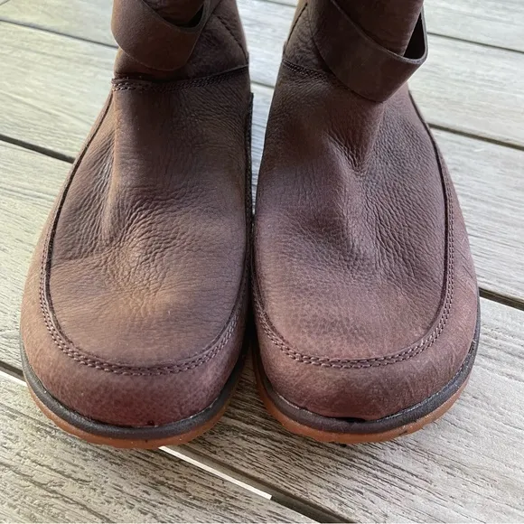 Chaco Hopi Brown Brick Red Leather Boots Womens Size 10