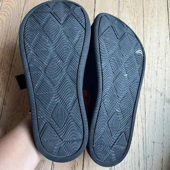 Chaco sandals size 9 great condition