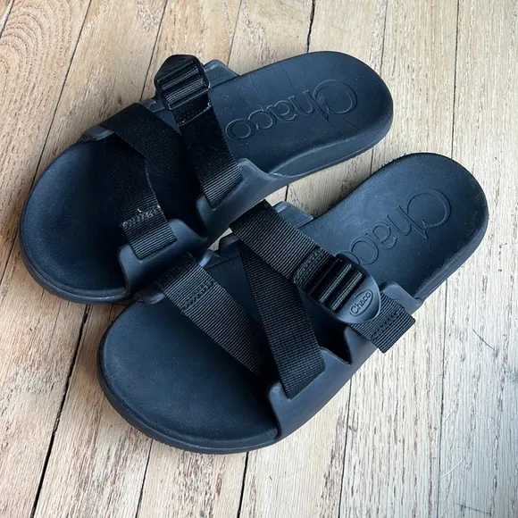 Chaco sandals size 9 great condition