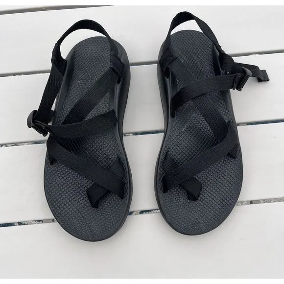 Chacos  Sandals Men’s Size 11 - Black