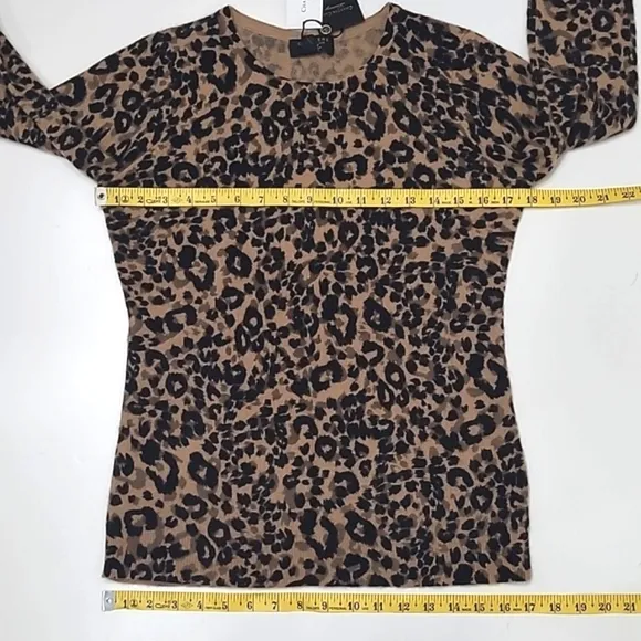 Charter Club Cashmere Sweater Crew Neck Leopard Cheetah Animal Print NWT Sz. Sm.