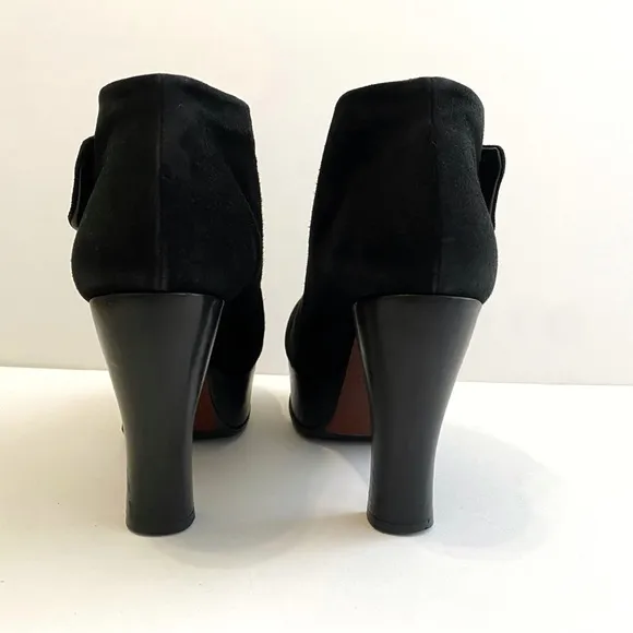 CHIE MIHARA black Suede Velcro strap platform high heel Ankle Boots