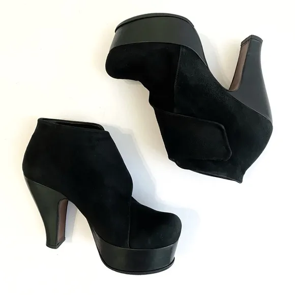 CHIE MIHARA black Suede Velcro strap platform high heel Ankle Boots