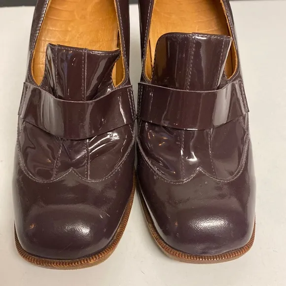 CHIE MIHARA Patent Leather Shoes Purple Heeled Slip On Size 37