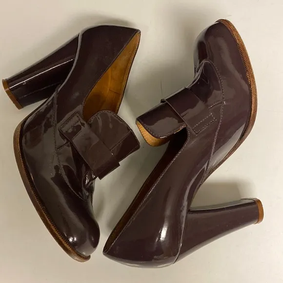 CHIE MIHARA Patent Leather Shoes Purple Heeled Slip On Size 37