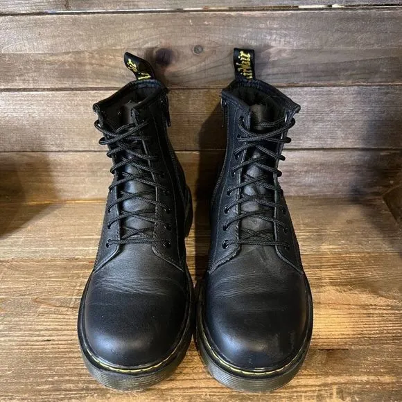 Childrens Dr. Martens Black Leather Classic Casual Combat Boots Size‎ 4 Y GUC
