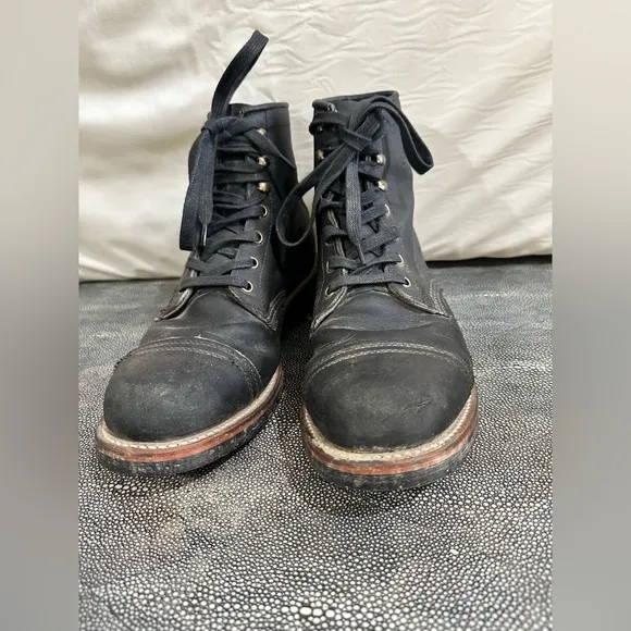 Chippewa Black Leather Lace-Up Boots with Stitched Welt