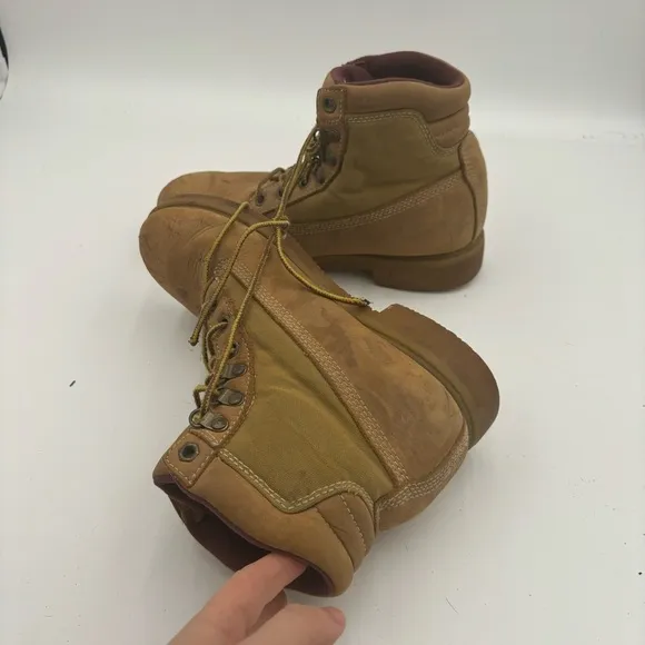 Chippewa Men’s 8 Tan Brown Nubuck Leather 6” Work Boots