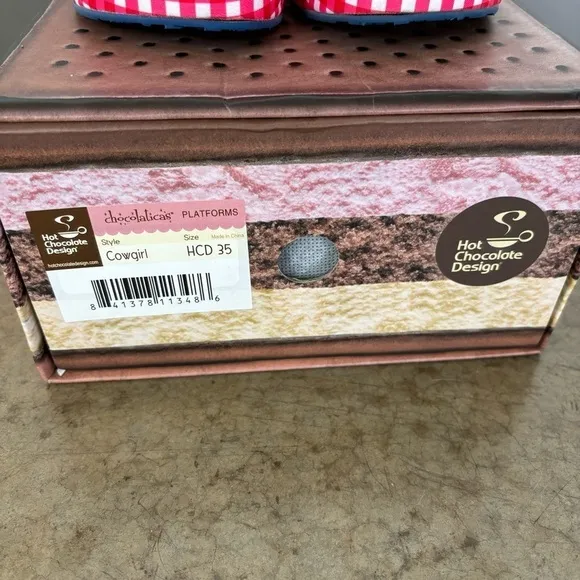 Chocolaticas Cowgirl Platform Mary Jane Hot Chocolate Design Shoes Size 35/4.5