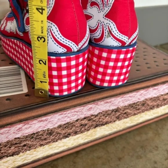Chocolaticas Cowgirl Platform Mary Jane Hot Chocolate Design Shoes Size 35/4.5