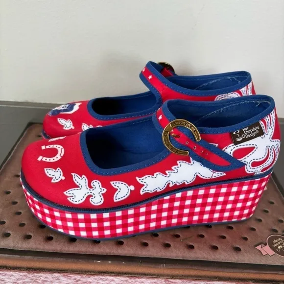 Chocolaticas Cowgirl Platform Mary Jane Hot Chocolate Design Shoes Size 35/4.5