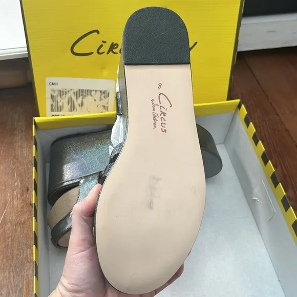 Circus NY Golda platform NIB size 8