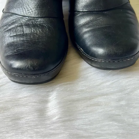 Clarks Artisan Mika Beth Ruched Detail Black Leather Zip Ankle Boots Size 7