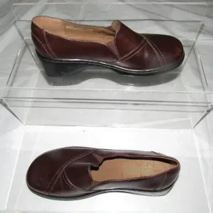 CLARKS Brown Leather Slip-On Shoes Size 7.5M