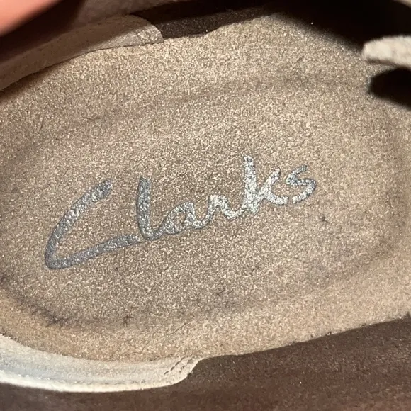 Clarks Bushacre Rand Ankle Boots / SZ 8.5